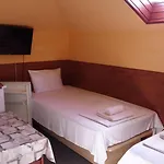Hotel Attila 2*