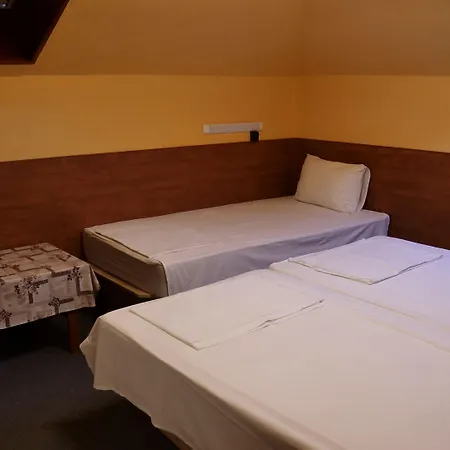 Attila Hotel Budapest