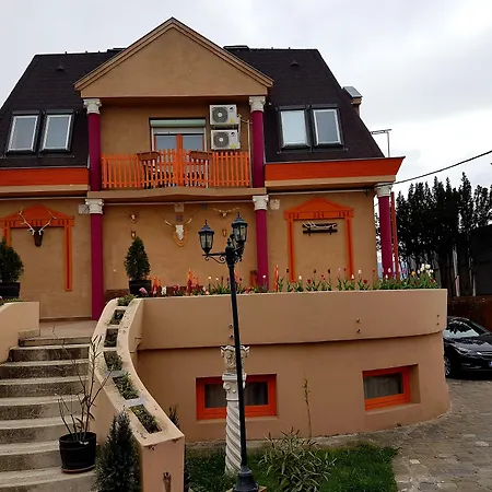 Hotel Attila 2*