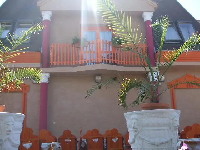 Attila 2* Будапешт