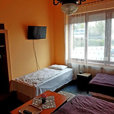 Attila ホテル ブダペスト