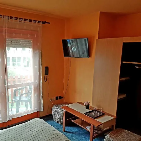 Hotel Attila 2*